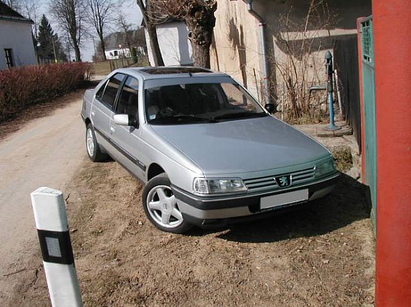 Peugeot 405